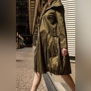 Olive Green Easel Los Angeles Trench Coat size large